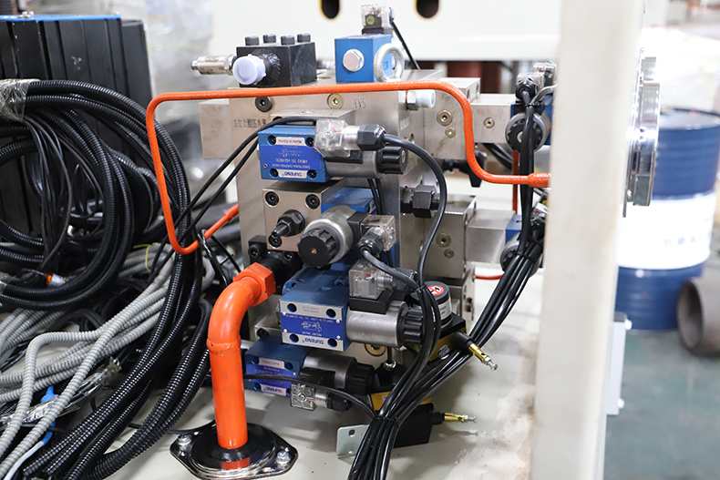 電磁爐隔熱圈液壓機油泵 電磁爐隔熱圈液壓機油泵