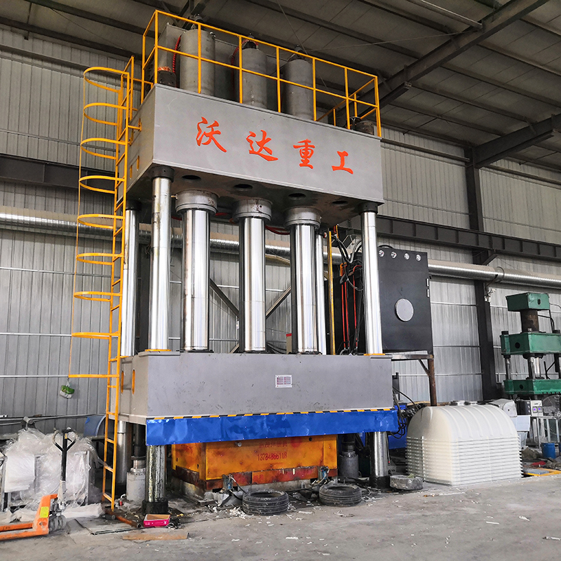 2000噸模壓(ya)玻璃鋼化糞池(chi)液壓機視頻