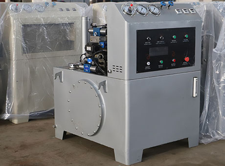 封頭拉伸液壓機細節5.jpg 細節5.jpg