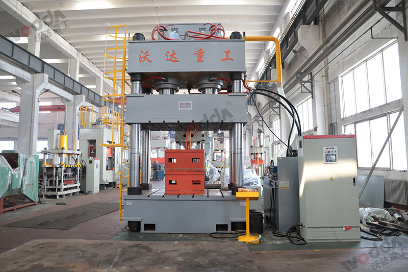 800噸四柱液壓機 800噸四柱液壓機