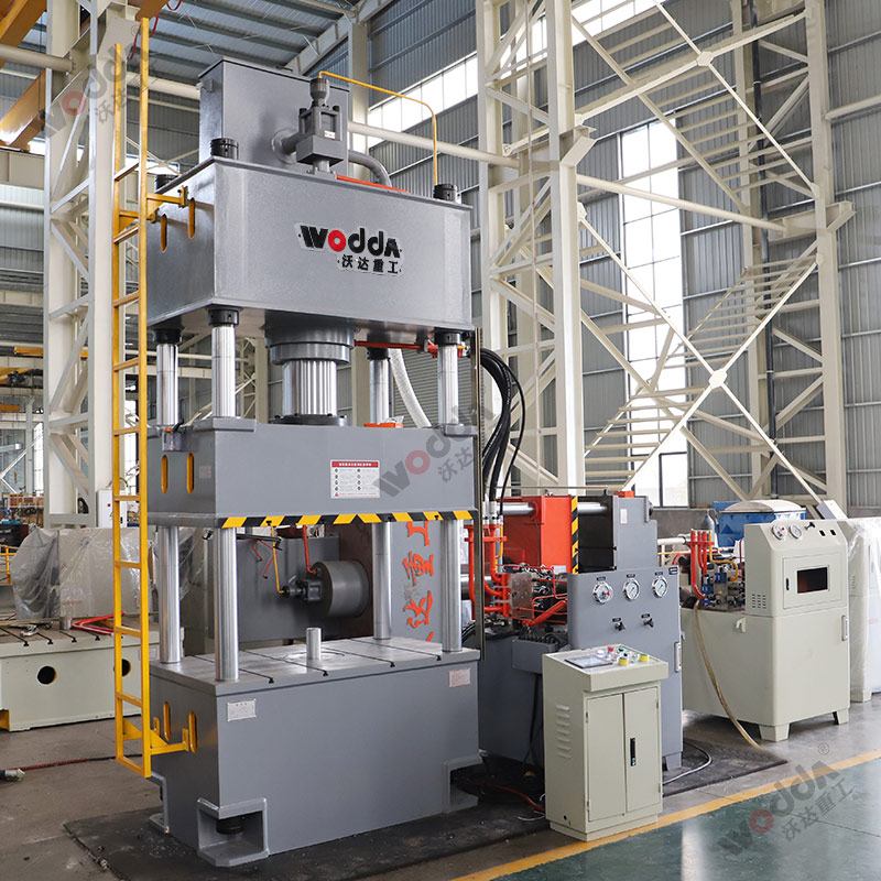 四柱液壓機如何選擇合适的液壓油?有哪些型号? 四柱液壓機如何選擇合适的液壓油?有哪些型号?