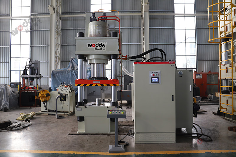 500噸伺服液壓機 500噸伺服液壓機