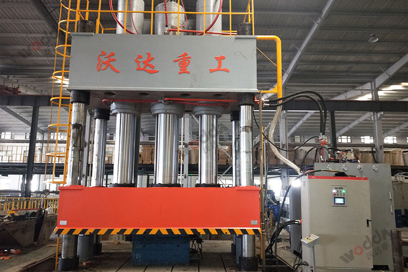 2000噸複合材料汽車配件液壓機