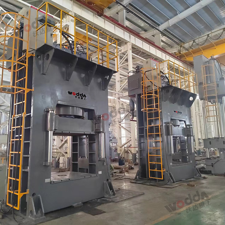 1800噸框架式液壓機 1800噸框架式液壓機