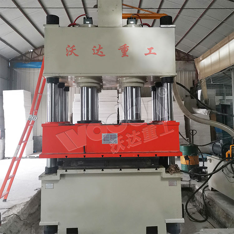 1000噸壓濾機濾闆成型液壓機