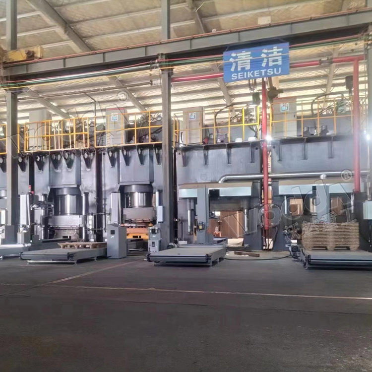 客戶采購多台1800噸框架油壓機.jpg 客戶采購多台1800噸框架油壓機.jpg