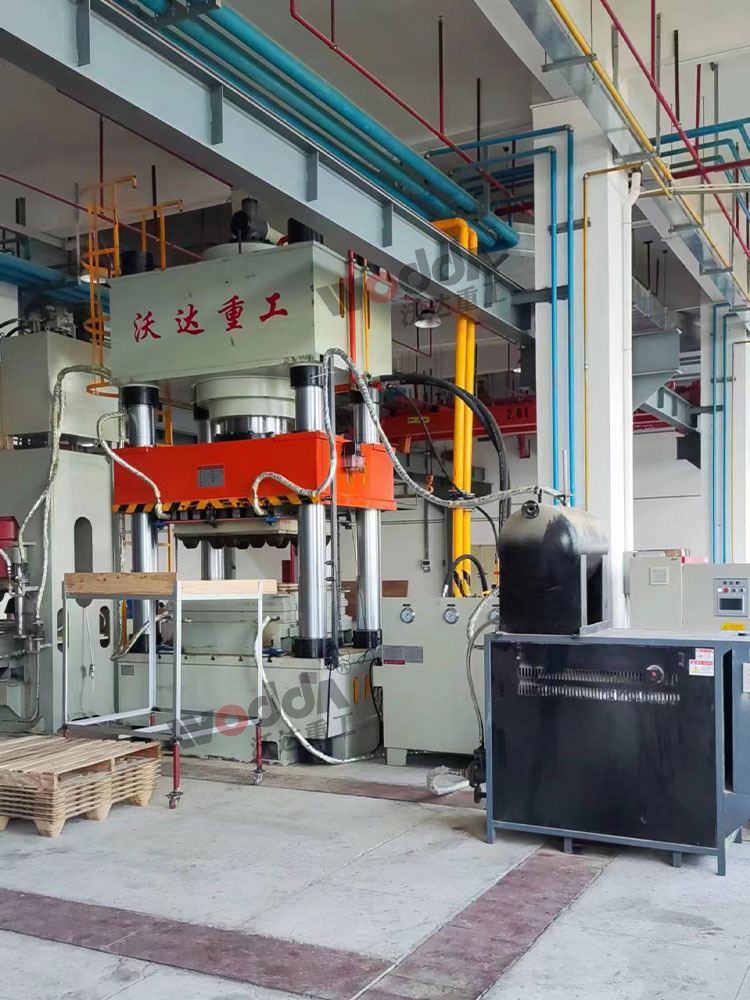 1000噸木屑托盤成型四柱液壓機 1000噸木屑托盤成型四柱液壓機