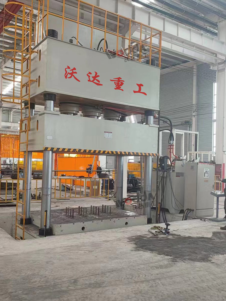 1000噸液壓機安裝調試 1000噸液壓機安裝調試