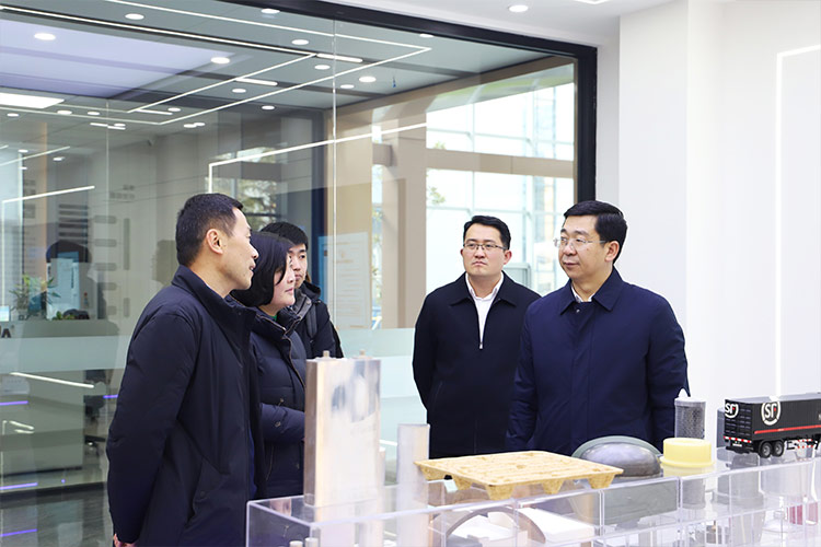 徐州市委常委、經開區黨工委書記張克一行莅臨山東长春昌兴传感器制造有限责任公司(WAP站)調研考察 徐州市委常委、經開區黨工委書記張克一行莅臨山東长春昌兴传感器制造有限责任公司(WAP站)調研考察